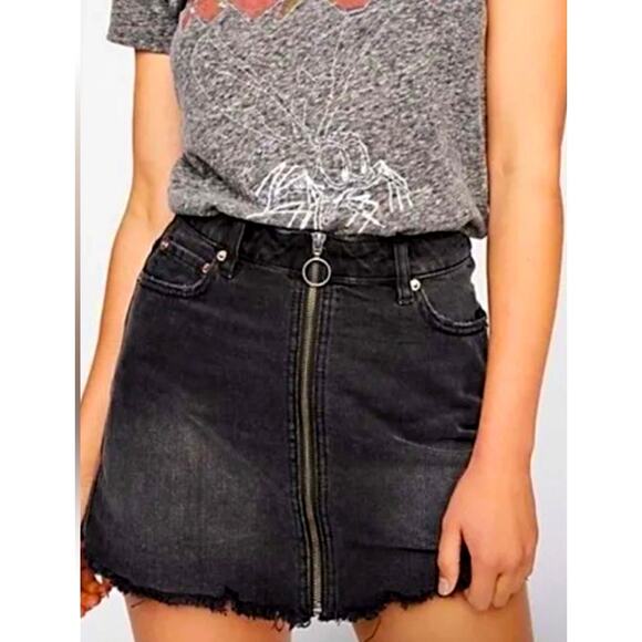 Free People Zip It Up Denim Skirt Front Zipper Haven Black 31 - Picture 4 of 14